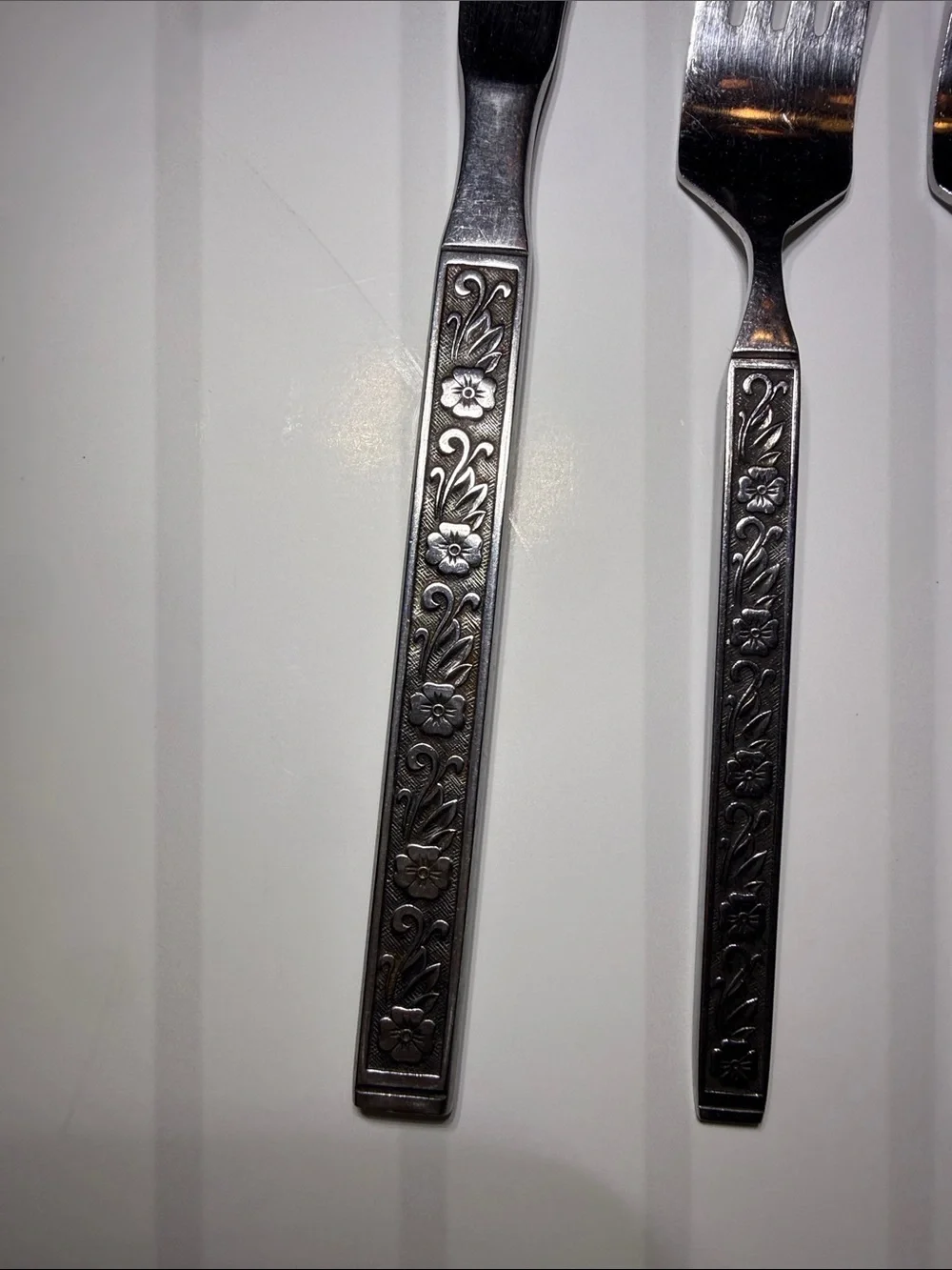 Gold Standard Japan - Night Blossom Stainless Steel Flatware Set - 10 Pc